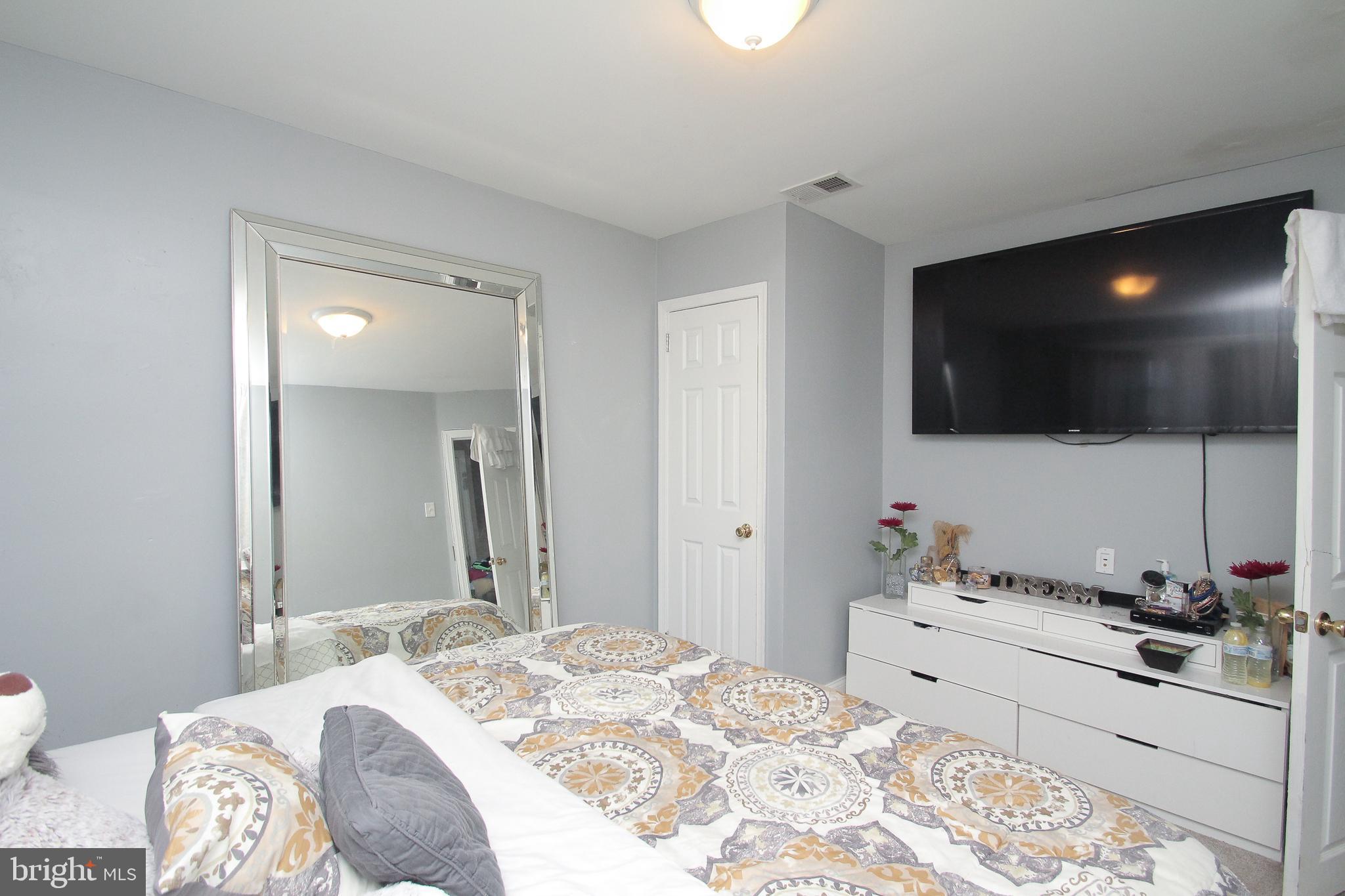7508 Beverly Road Philadelphia, PA 19138 - Photo 9 of 17 Gallery Image 9