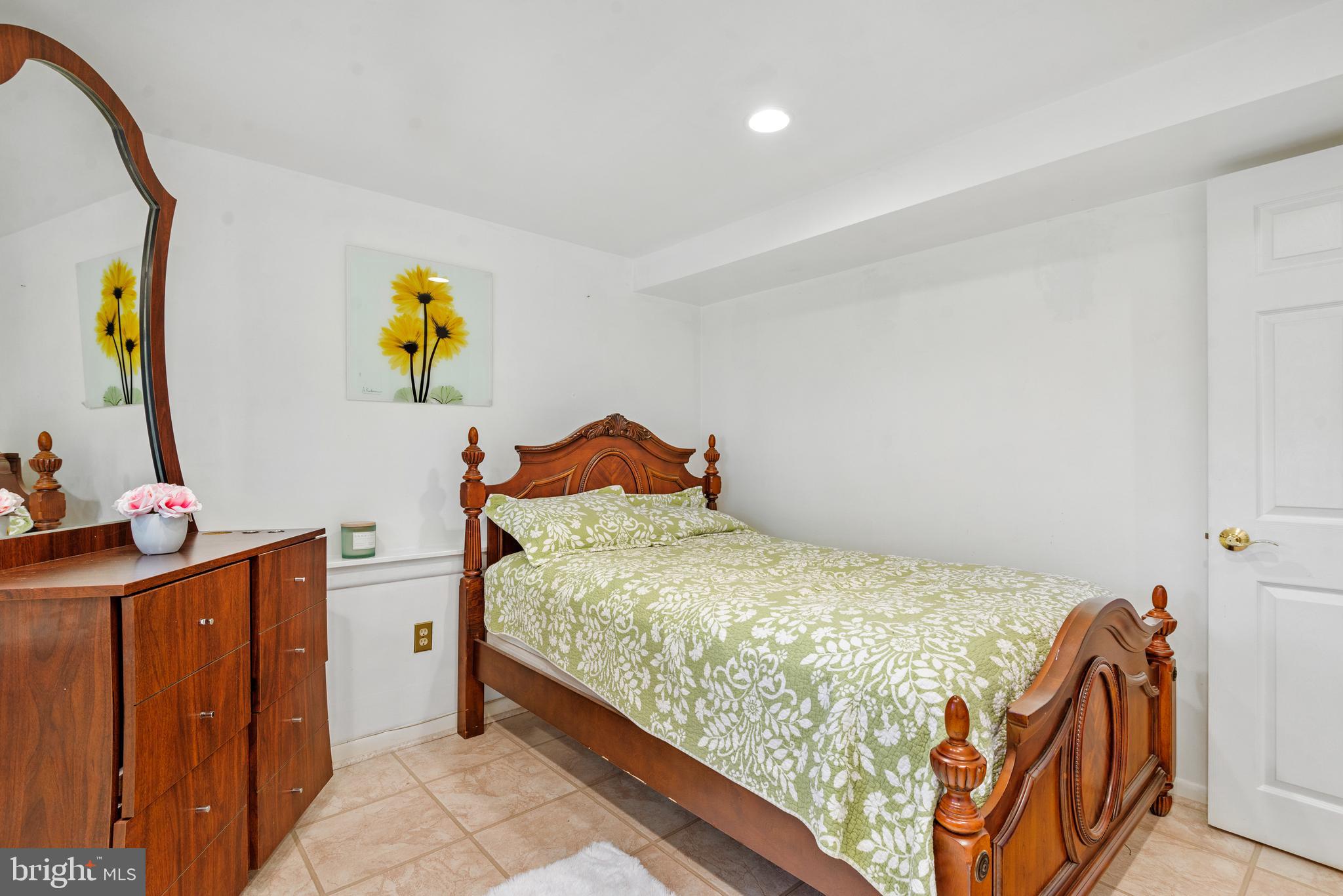 5 Holly Road Stratford, NJ 08084 - Photo 16 of 34