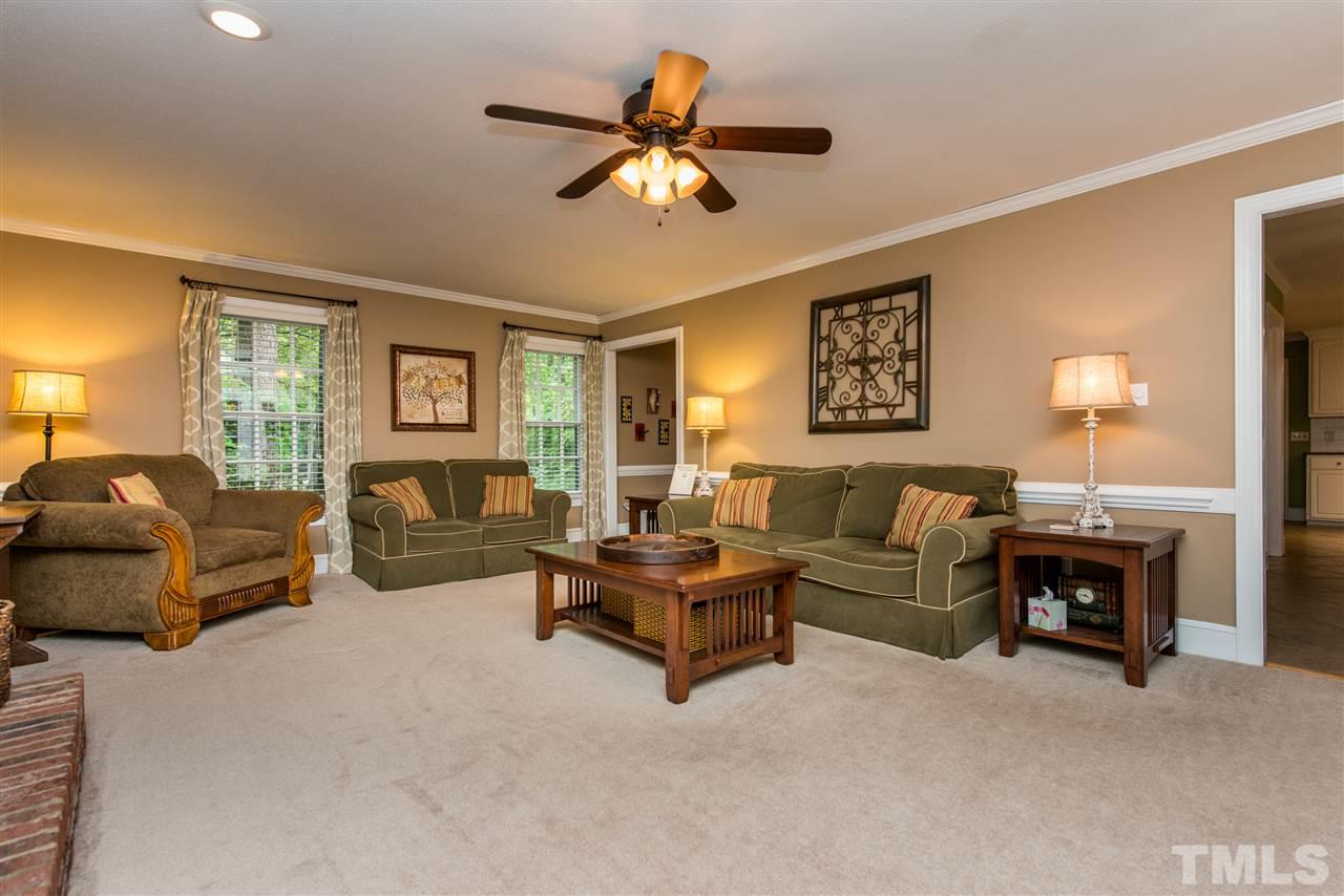 8113 Brookwood Court Raleigh, NC 27613 - Photo 4 of 24