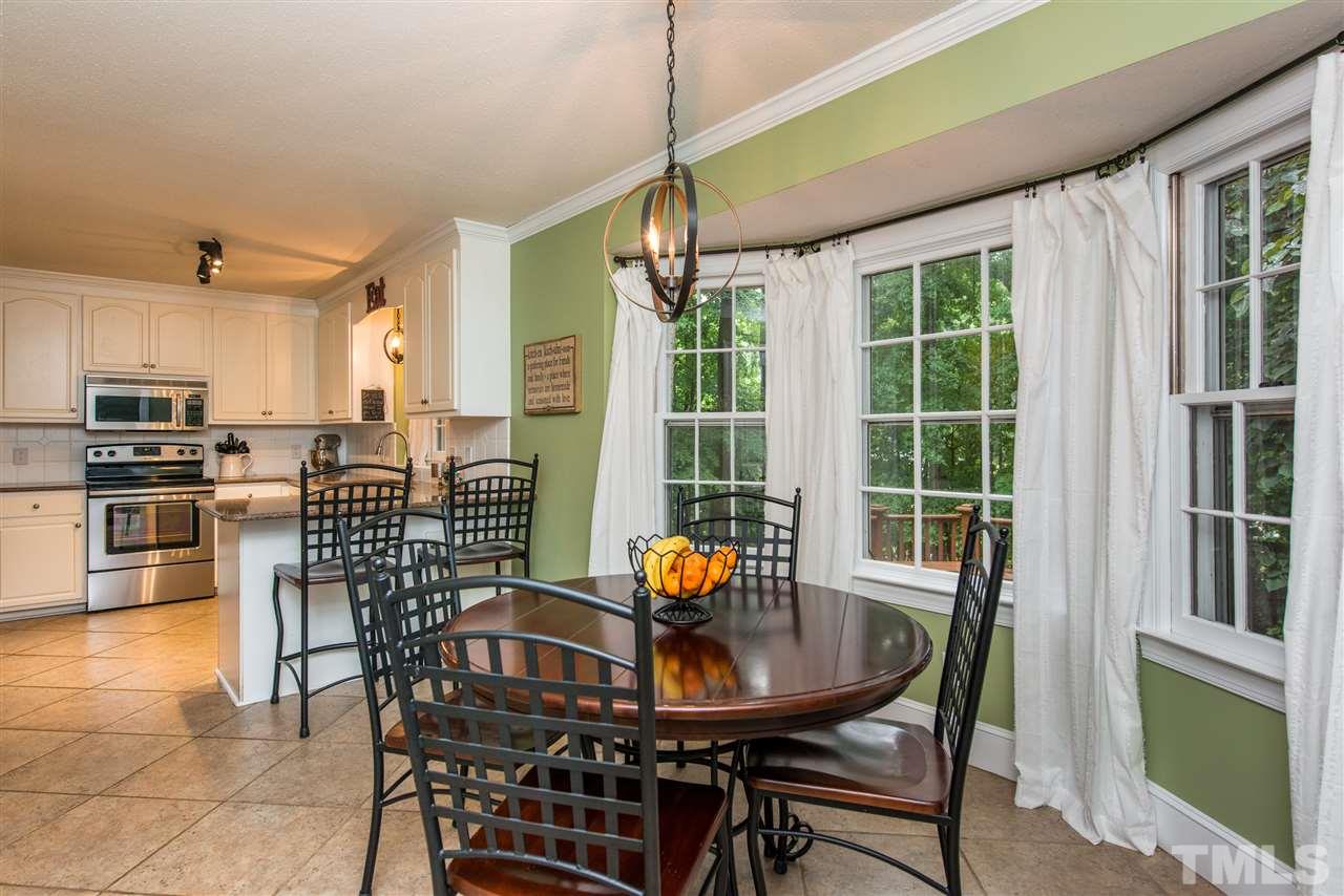 8113 Brookwood Court Raleigh, NC 27613 - Photo 8 of 24