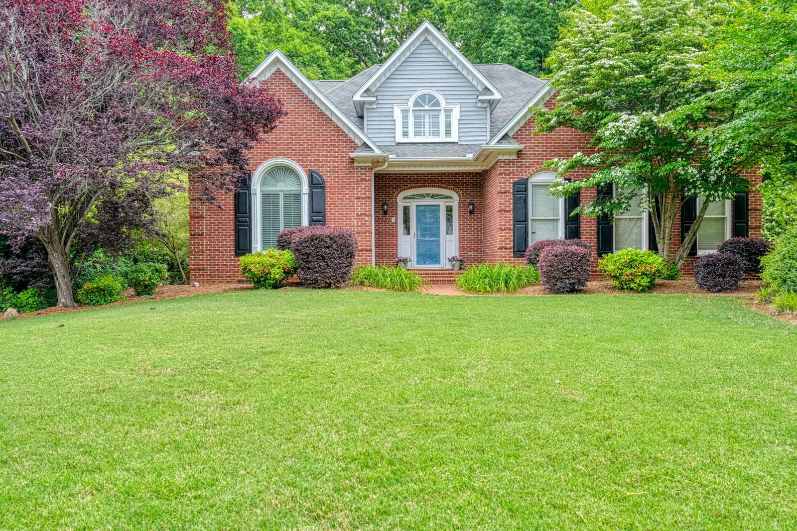 343 English Oak Road Simpsonville, SC 29681 - Photo 2 of 50