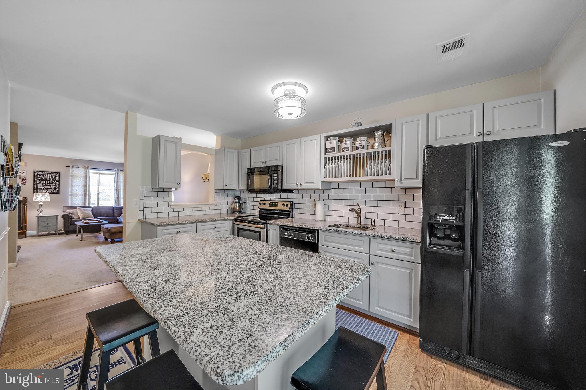 46 Flintlock Lane Chesterbrook, PA 19087 - Photo 7 of 25 Gallery Image 7