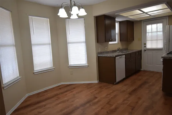 $1,295 | 1806 Rawhide Loop, Round Rock, TX 78681
