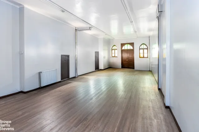 $3,800,000 | 379 Atlantic Avenue | Boerum Hill
