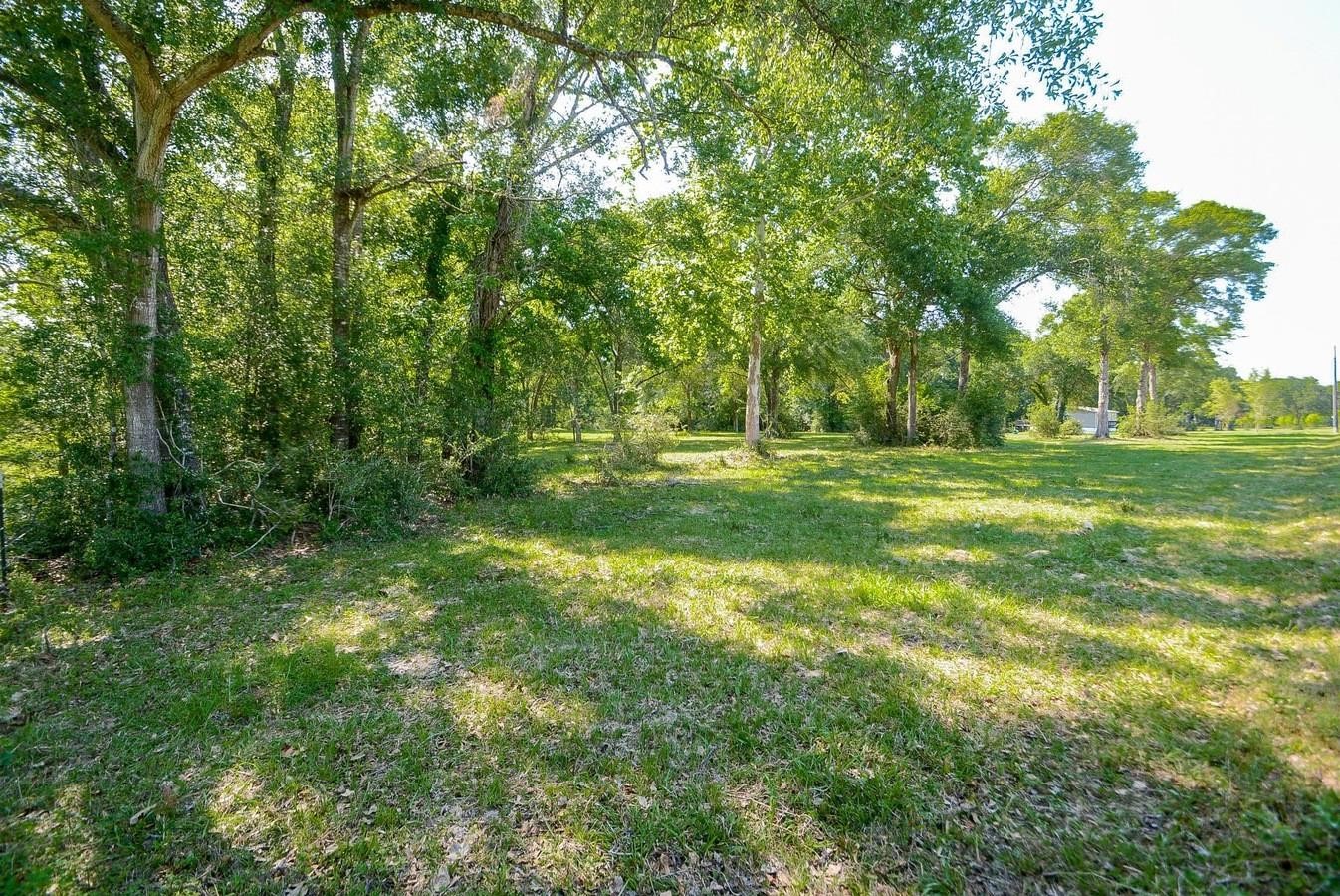 28331 Clarke Bottom Road Hempstead, TX 77445 - Photo 5 of 12