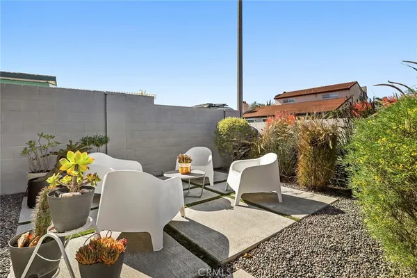 $4,800 | 3318 Wyoming Circle, Costa Mesa, CA 92626