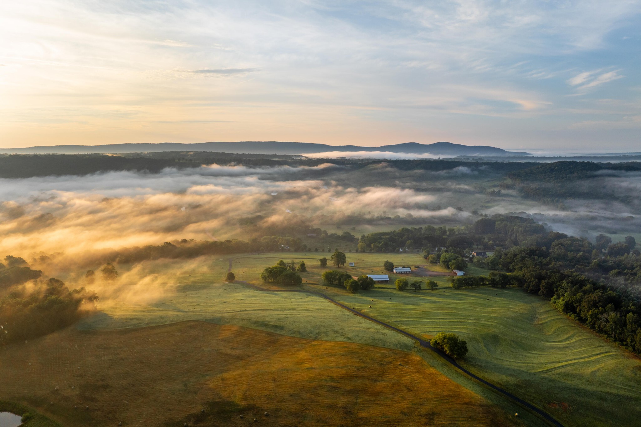 1129 Farmersville Road Summerville, GA 30747 - Photo 36 of 100 a view of an ocean and beach
