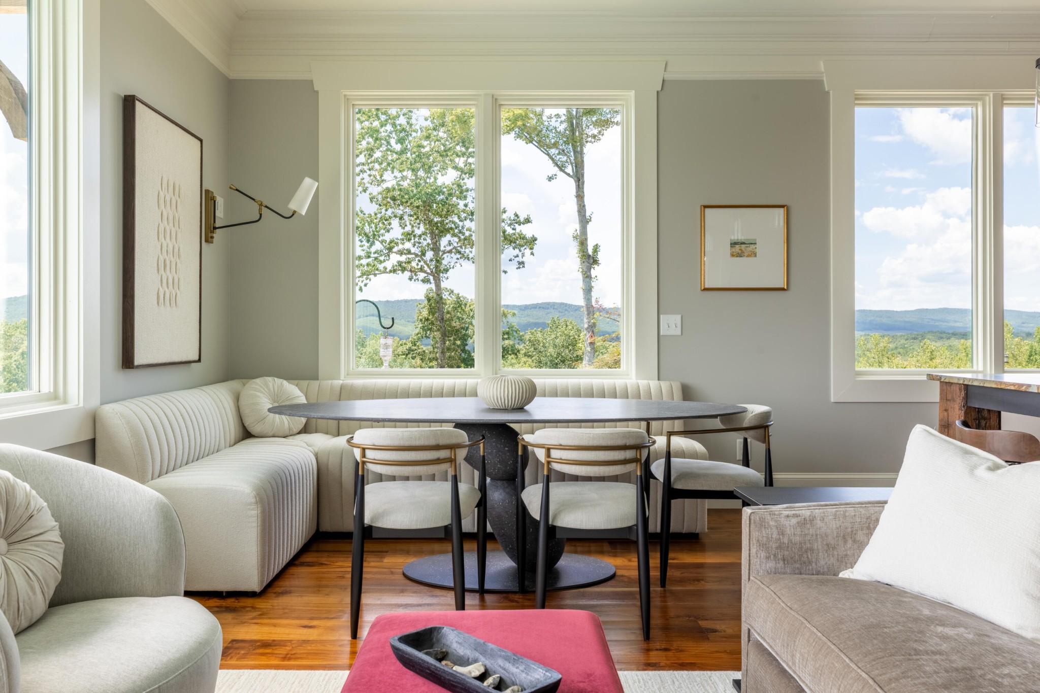 1129 Farmersville Road Summerville, GA 30747 - Photo 52 of 100 a living room with furniture and a large window