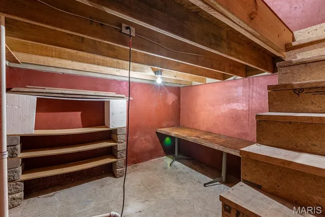 $289,900 | 6482 North Highway 61, Perryville, MO 63775