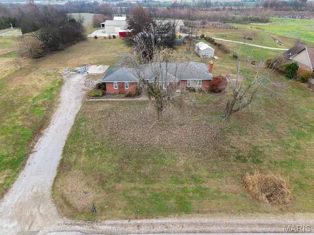 $289,900 | 6482 North Highway 61, Perryville, MO 63775