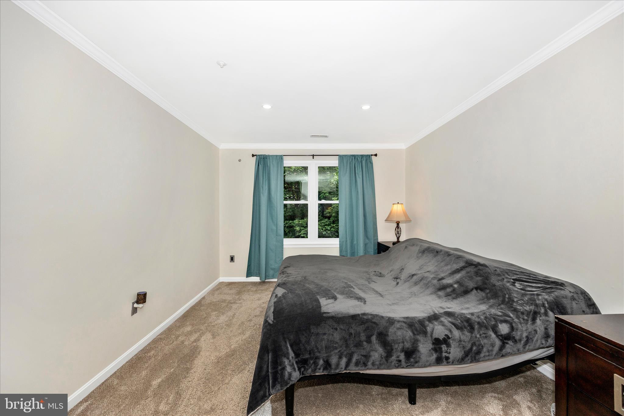 12902 Churchill Ridge Circle, Unit 214 Germantown, MD 20874 - Photo 22 of 53 Primary Bedroom