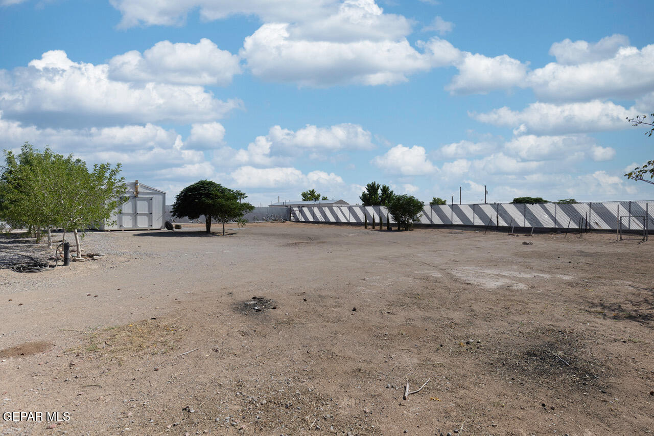 724 Gasport Street Horizon City, TX 79928 - Photo 31 of 31 724 Gas Port-6