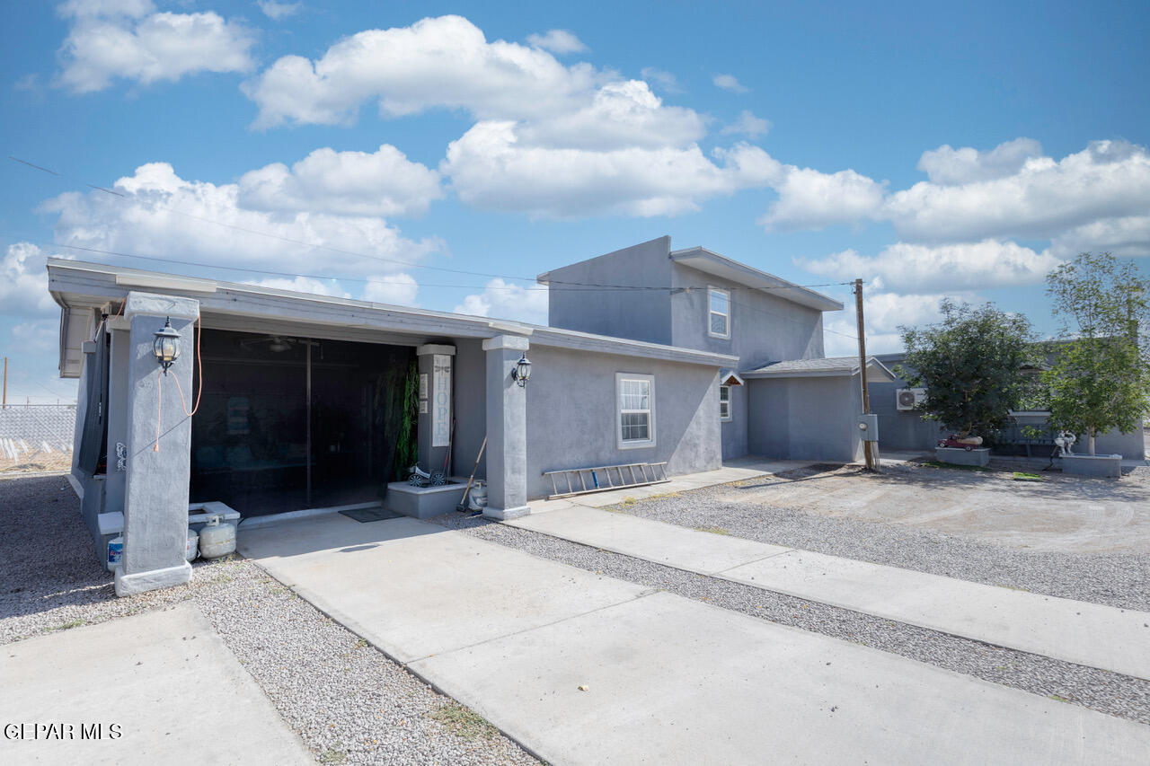 724 Gasport Street Horizon City, TX 79928 - Photo 4 of 31 724 Gas Port-2
