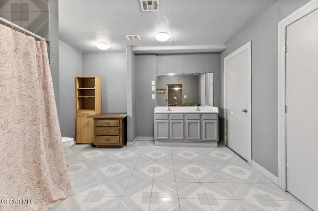 $264,500 | 724 Gasport Street, Horizon City, TX 79928