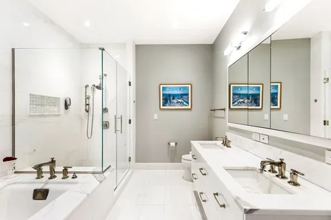 $5,650,000 | 50 Liberty Drive, Unit 10K, Boston, MA 02210
