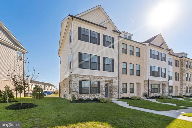 $445,000 | 15012 General Lafayette Boulevard, Brandywine, MD 20613