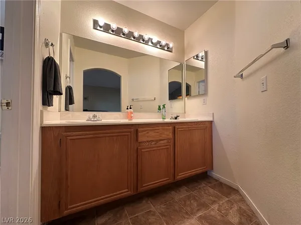 $1,900 | 3645 Penedos Drive, Las Vegas, NV 89147