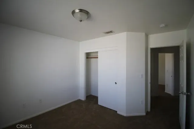 a view of a livingroom with an empty space