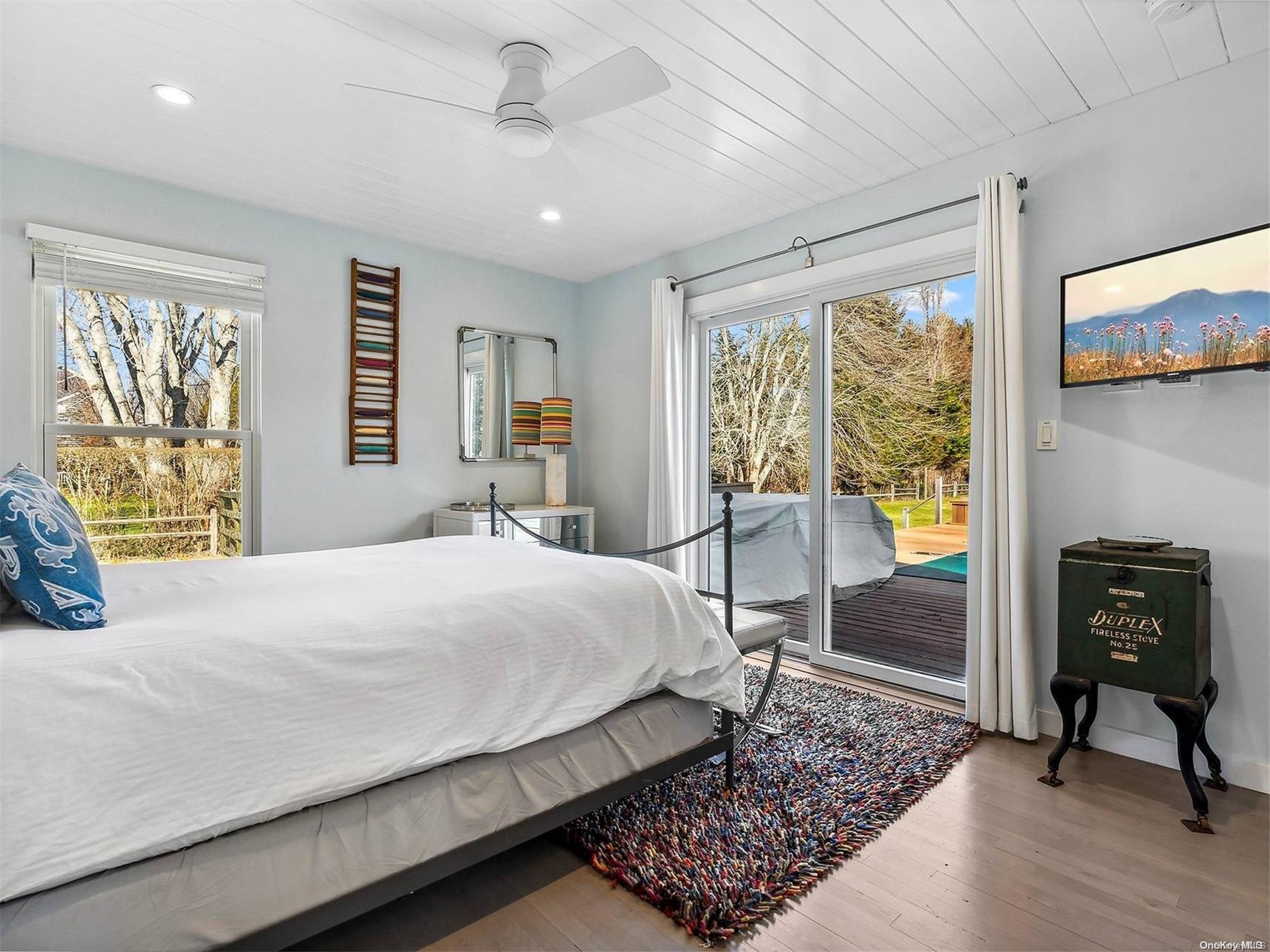 43 Robin Drive Bridgehampton, NY 11932 - Photo 9 of 24