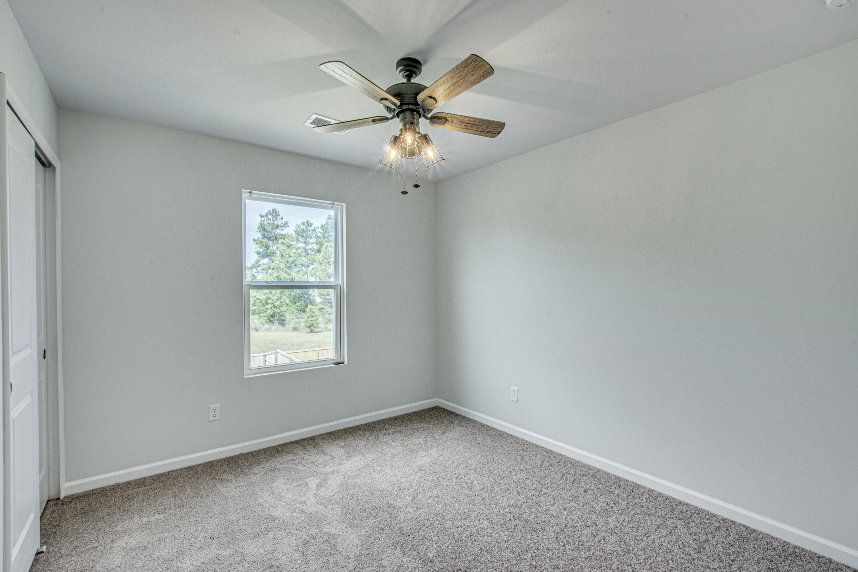 191 Hayworth Road Summerville, SC 29486 - Photo 18 of 41 18 (6)