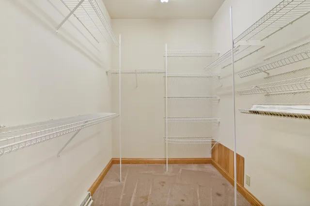 $975,000 | 369 Schraufnagel Drive, Erin, WI 53029