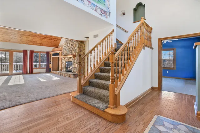 $975,000 | 369 Schraufnagel Drive, Erin, WI 53029