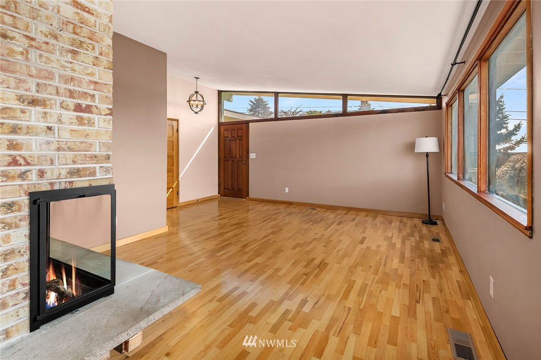 914 North 35th Street Renton, WA 98056 - Photo 8 of 36 Gallery Image 8