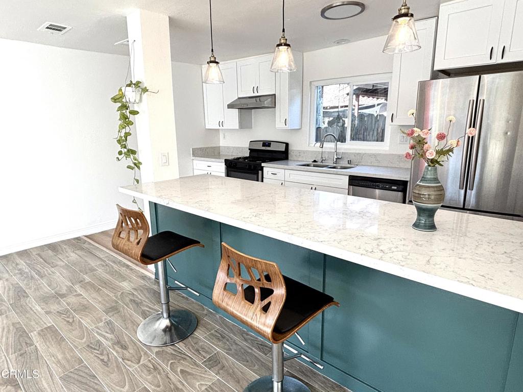 1552 Atchison Street Pasadena, CA 91104 - Photo 5 of 25 IMG_5053