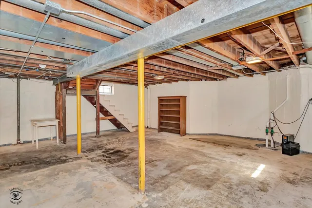 a view of a back yard of the house