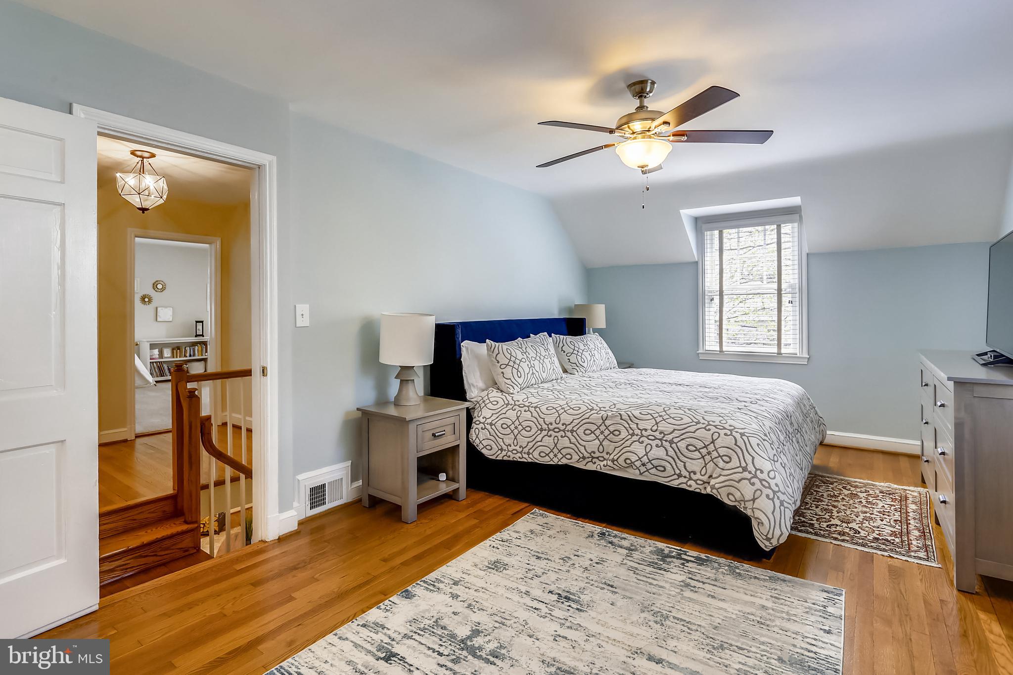 5617 Overlea Road Bethesda, MD 20816 - Photo 15 of 34 Primary Bedroom