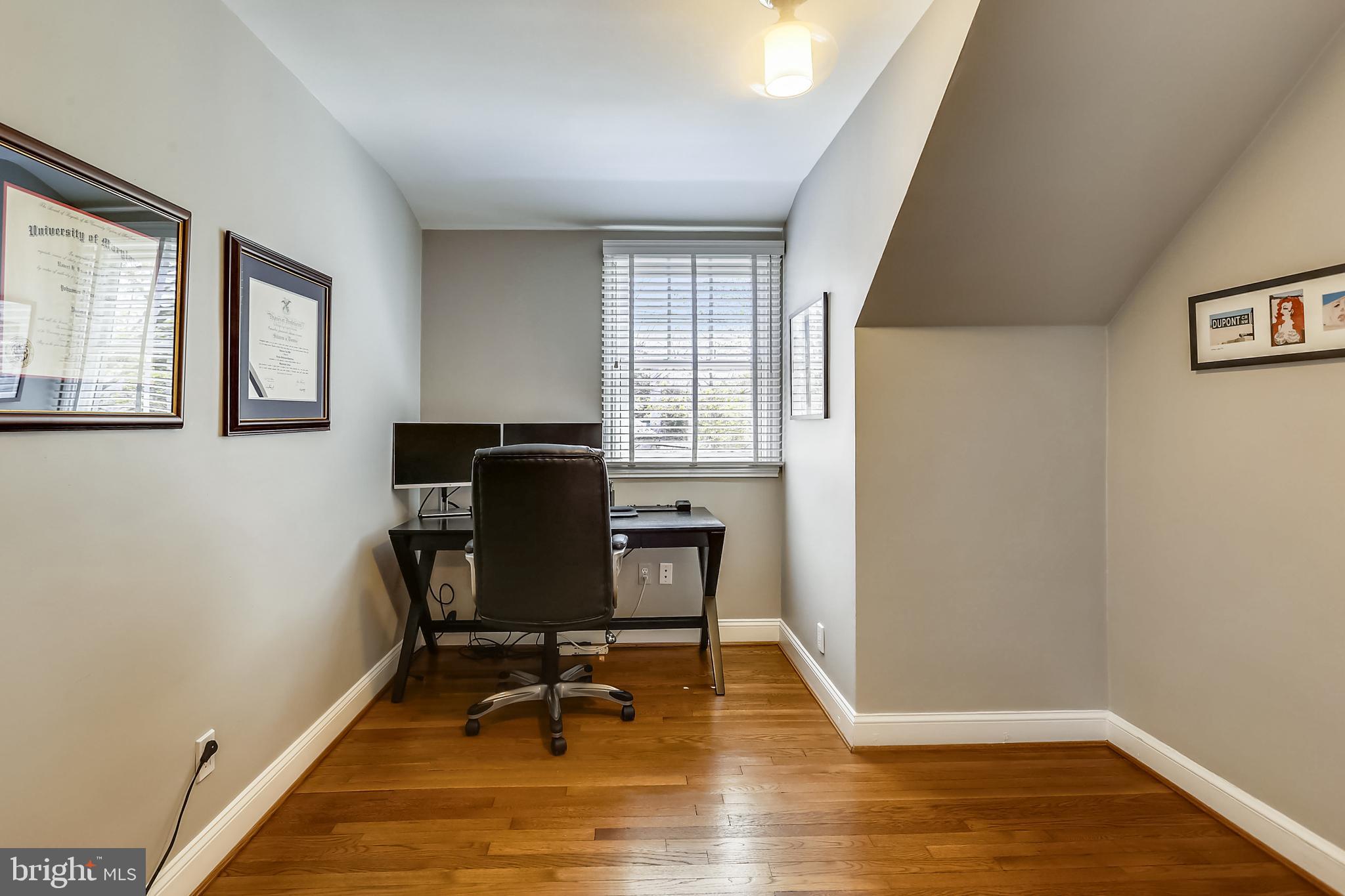 5617 Overlea Road Bethesda, MD 20816 - Photo 29 of 34 Bedroom 4