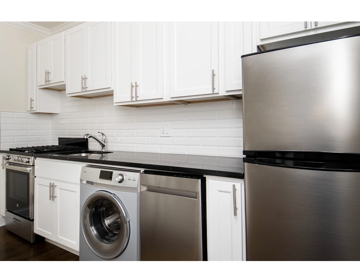 918 Green Bay Road, Unit 3C Winnetka, IL 60093 - Photo 4 of 10