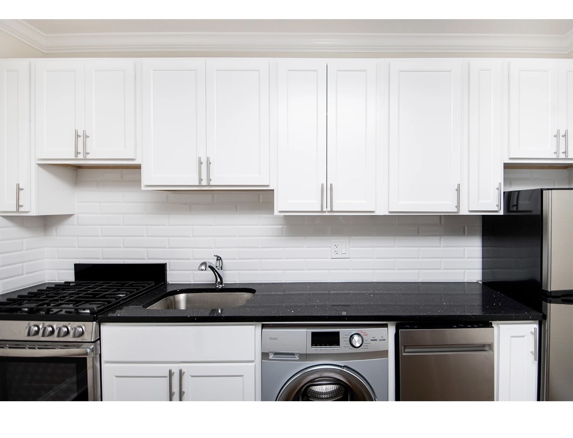 918 Green Bay Road, Unit 3C Winnetka, IL 60093 - Photo 5 of 10