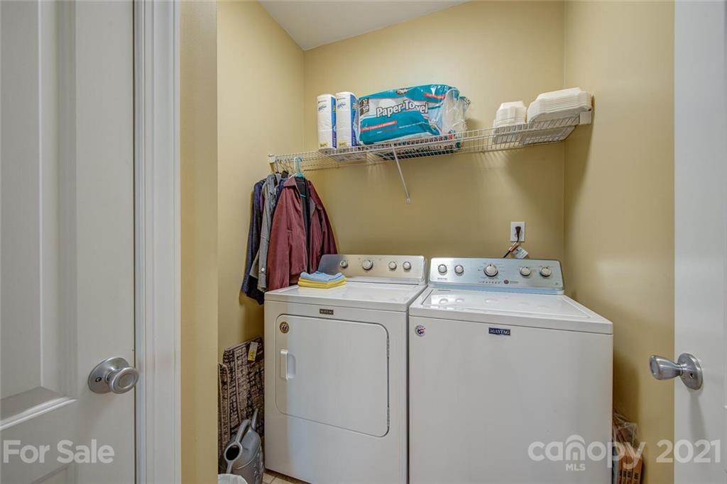 936 Ferguson Ridge Road Gastonia, NC 28052 - Photo 24 of 30 a utility room with dryer and washer
