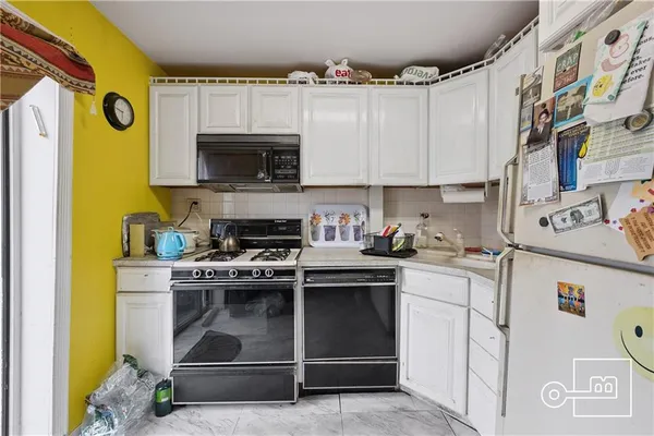 $1,098,000 | 1627 East 32nd Street | Marine Park