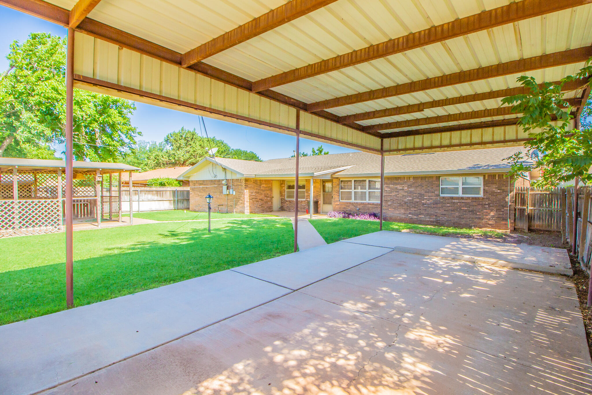 3813 57th Street Lubbock, TX 79413 - Photo 34 of 34 IMG_9398
