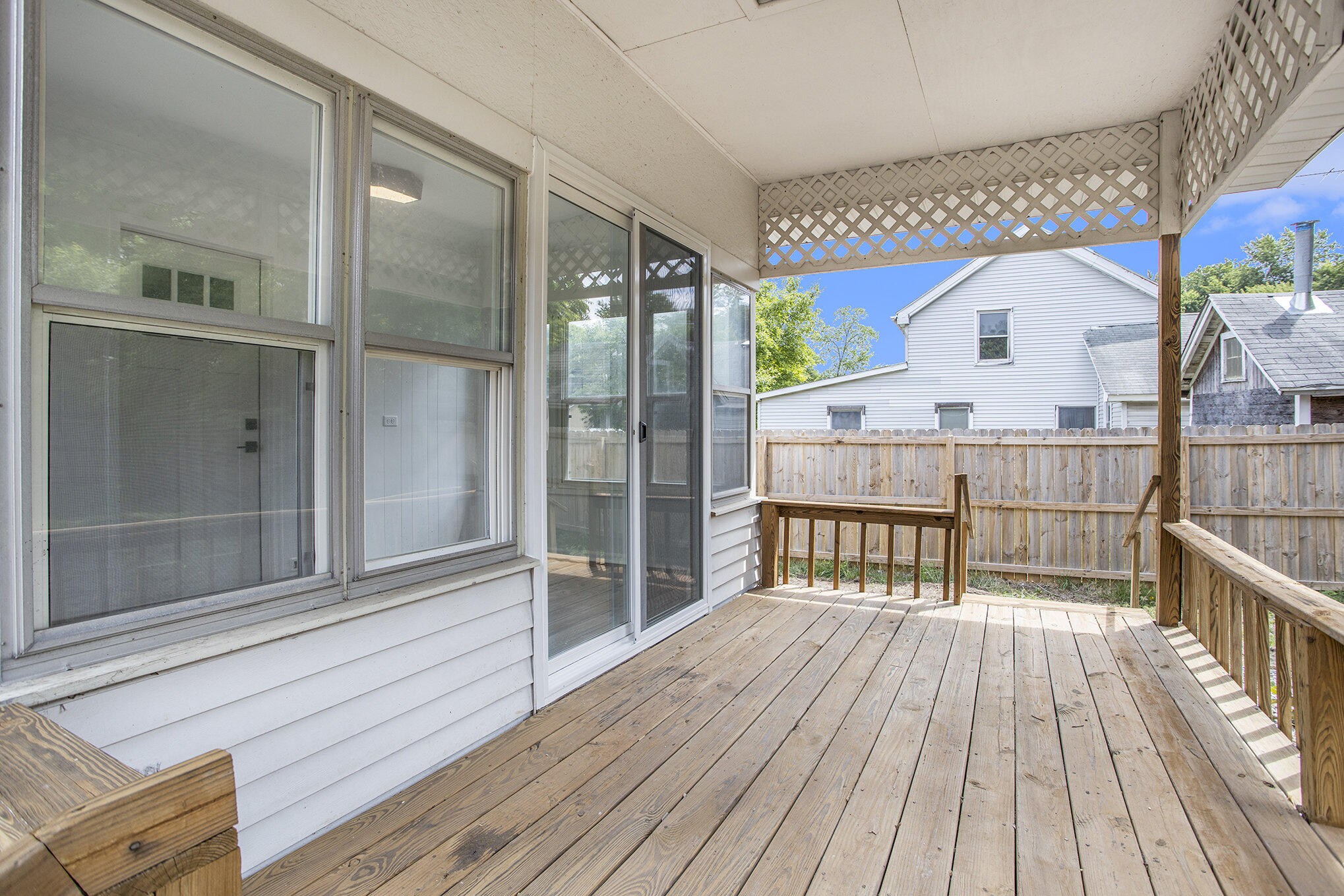 105 Fayette Augusta, MI 49012 - Photo 22 of 27 020_dng-26