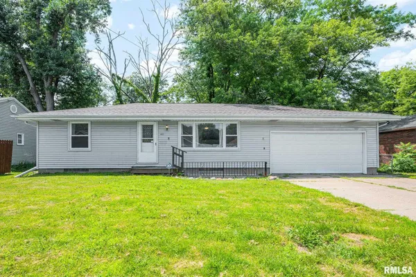 $160,000 | 405 Bird Avenue, Bartonville, IL 61607