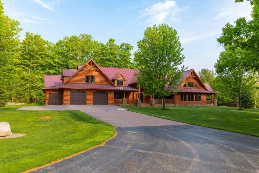 2199 East Bailey Road Comins, MI 48619 - Photo 2 of 54 Yoder Residence - Web Quality-10