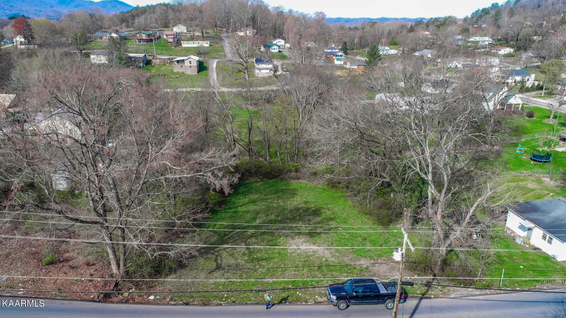 135 Blazer Street Newport, TN 37821 - Photo 2 of 12 2