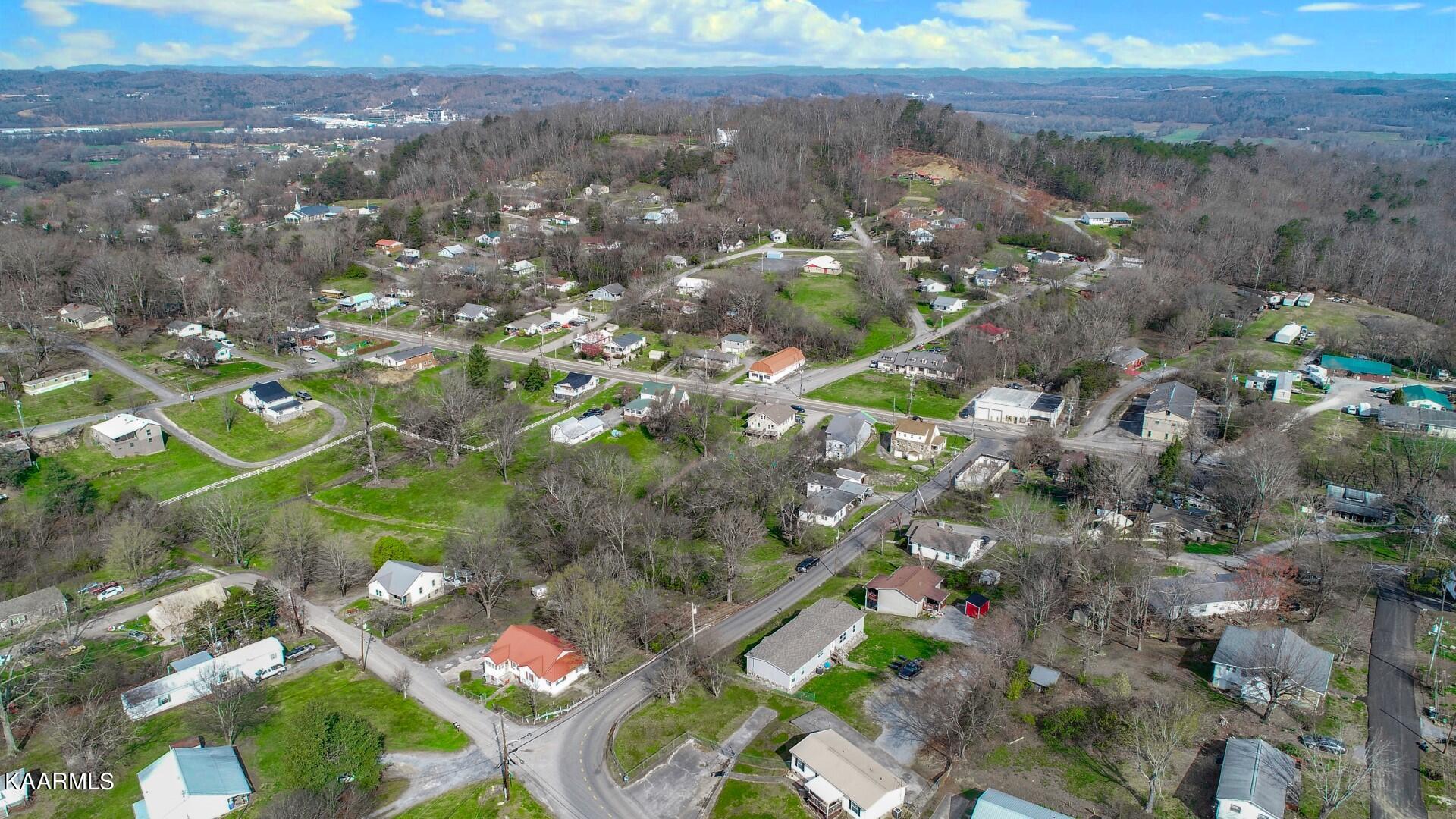 135 Blazer Street Newport, TN 37821 - Photo 10 of 12 10ps