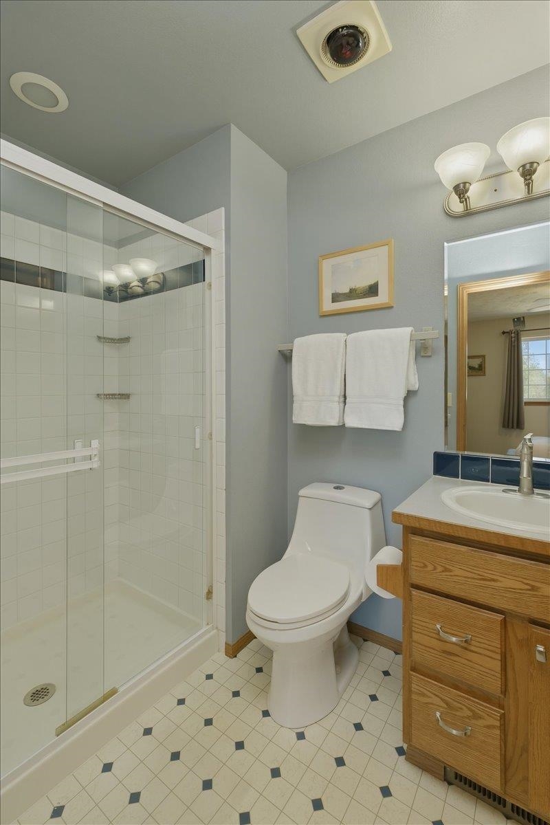 3403 East Buckley Court Mead, WA 99021 - Photo 14 of 31