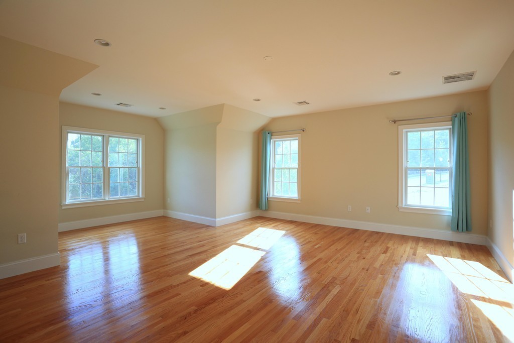 3 Stage Coach Road Lexington, MA 02421 - Photo 21 of 30 Gallery Image 21
