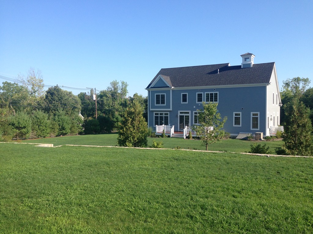 3 Stage Coach Road Lexington, MA 02421 - Photo 6 of 30 Gallery Image 6