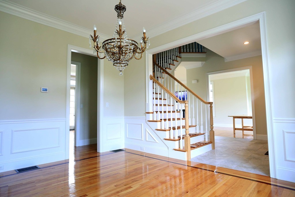 3 Stage Coach Road Lexington, MA 02421 - Photo 8 of 30 Gallery Image 8