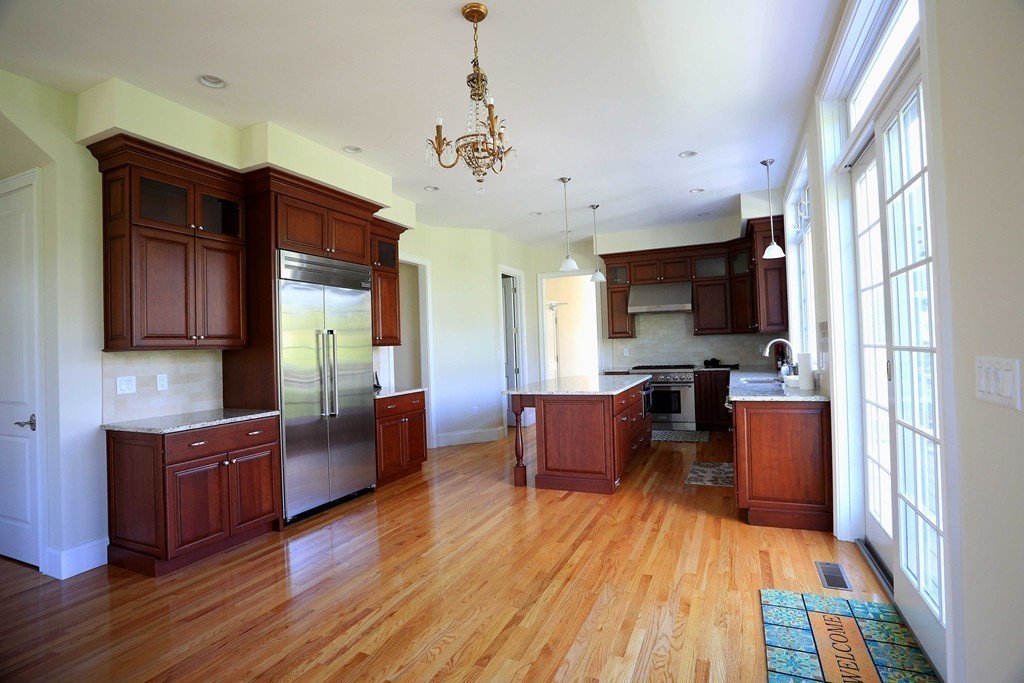3 Stage Coach Road Lexington, MA 02421 - Photo 10 of 30 Gallery Image 10