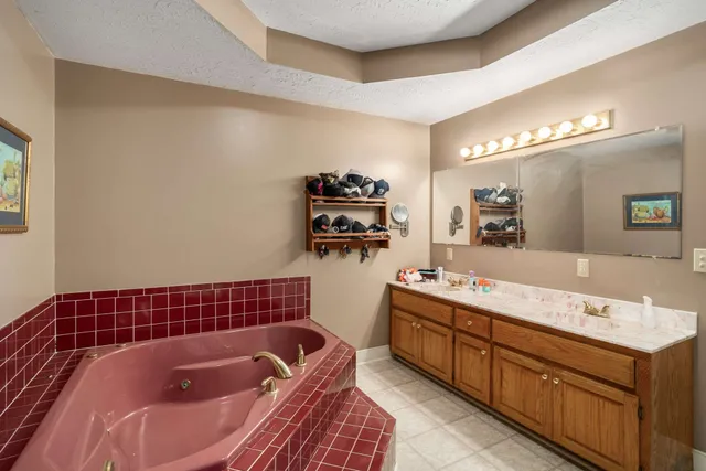 $844,900 | 3455 Kinneys Road, Cedar Hill, TN 37032