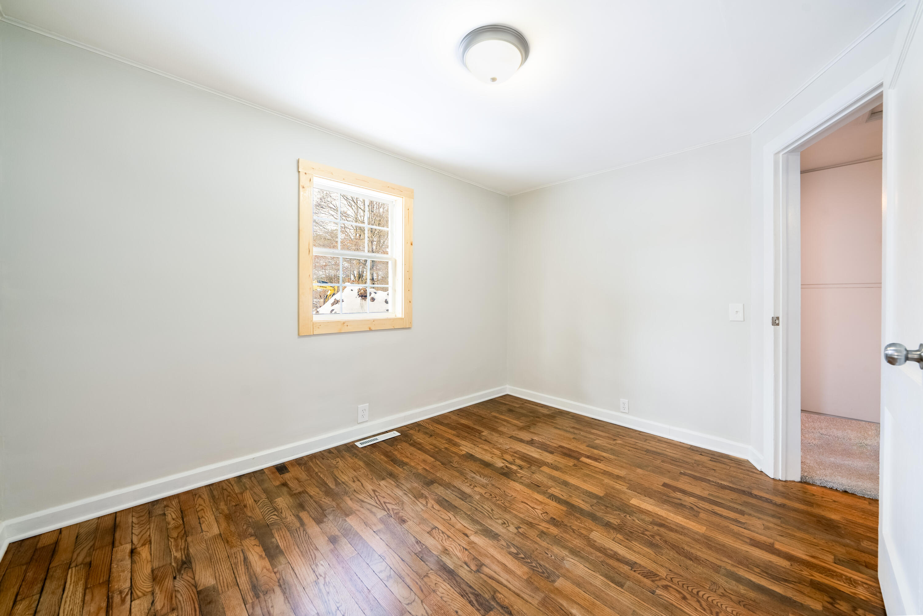 3701 Holton Road Muskegon, MI 49445 - Photo 13 of 22 18. Office 1-2