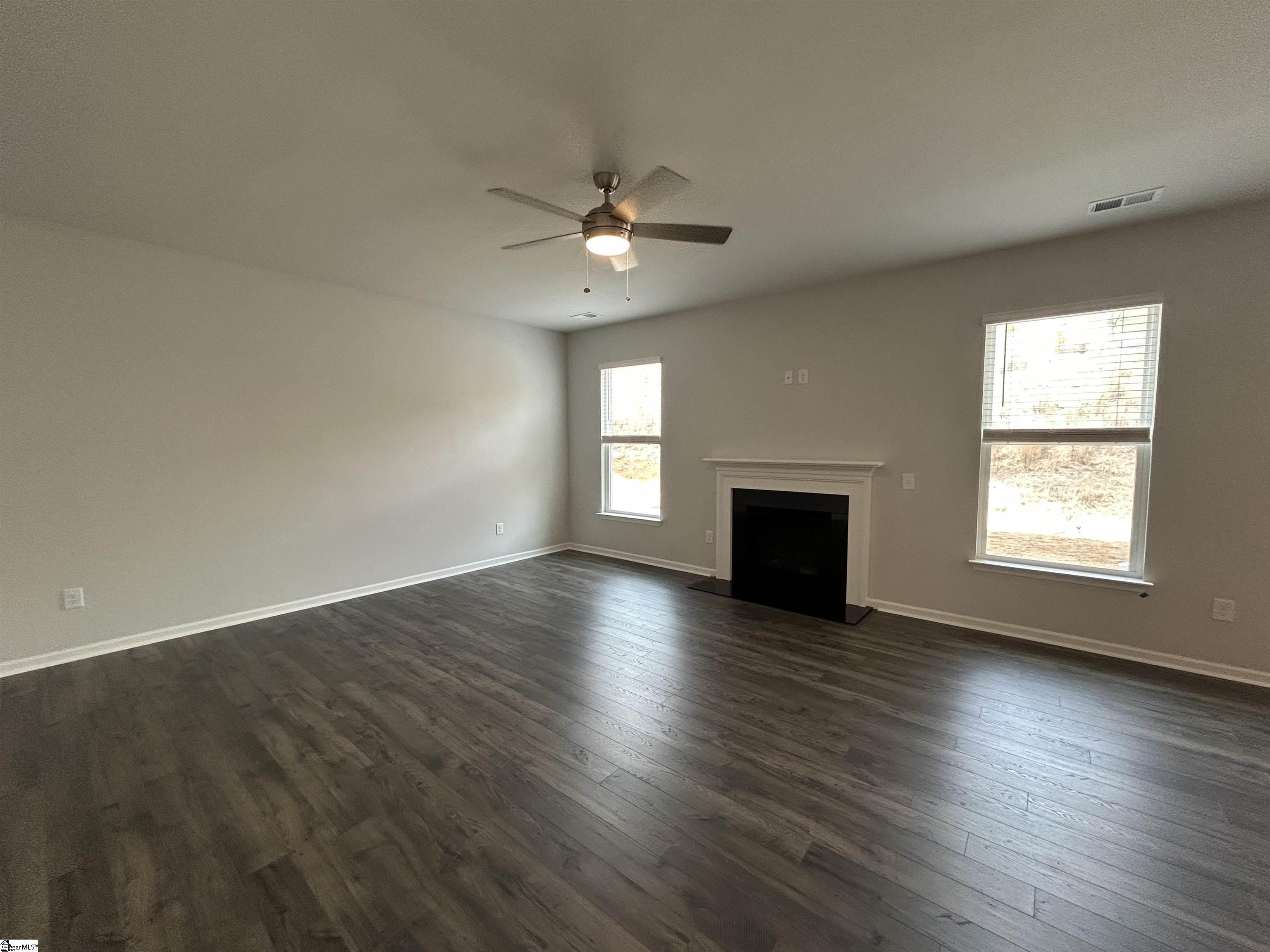 215 Thurgood Drive Extension Greenville, SC 29607 - Photo 10 of 38