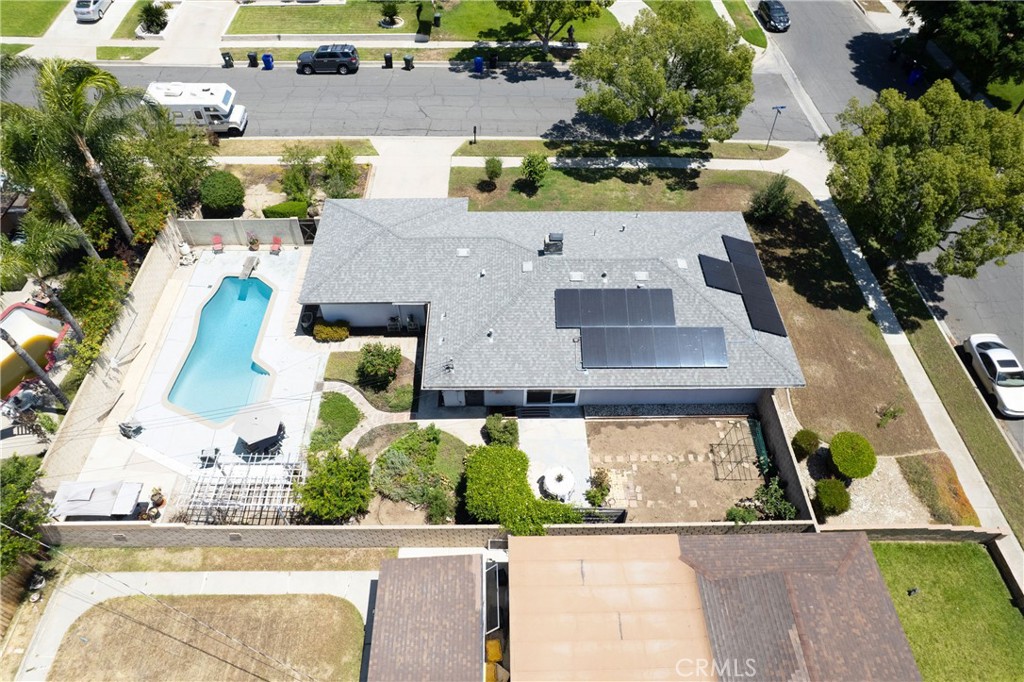 1140 North Belden Avenue Rialto, CA 92376 - Photo 35 of 37 an aerial view of a house with a yard